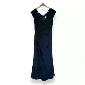 Navy Ruched Column Off Shoulder Long Gown Size 16
